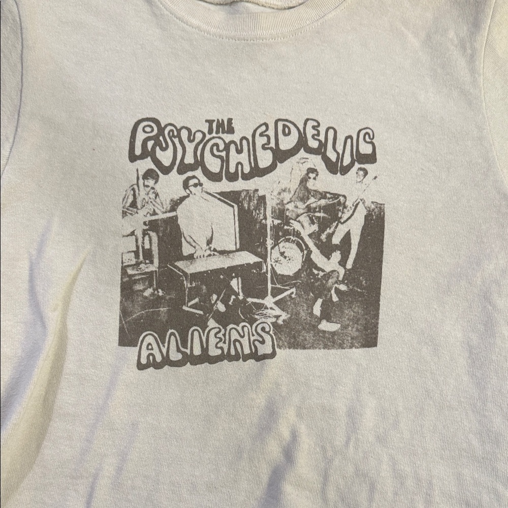 Brandy Melville The Psychedelic Aliens Graphic Tee, OS
